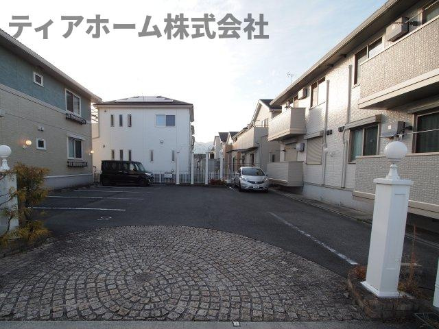 アプロディール　ハートⅠの駐車場