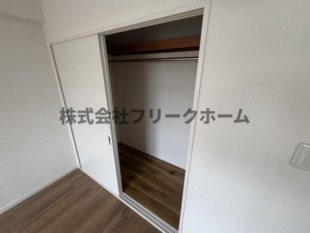 武蔵野市吉祥寺本町２丁目の賃貸マンションの収納