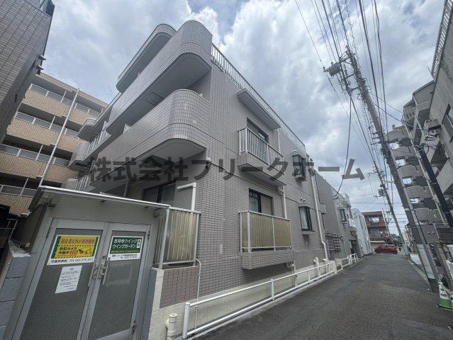 武蔵野市吉祥寺本町２丁目の賃貸マンションの外観