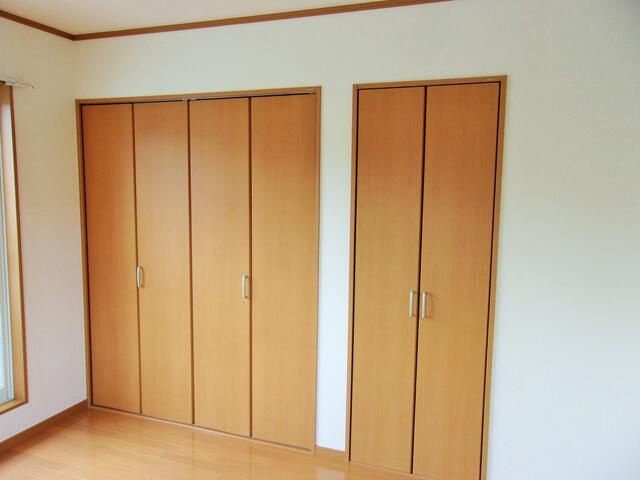 厚木市飯山南４丁目のテラスの収納