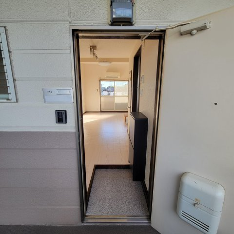 シティベール高良内の玄関