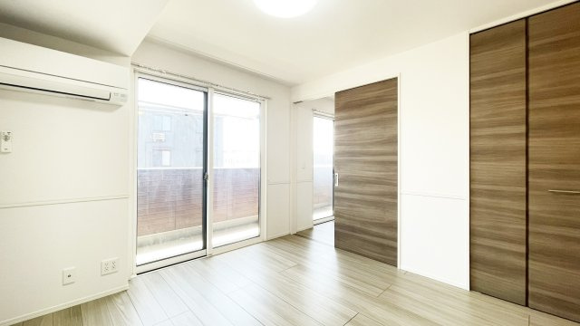 サンセール問屋町の居間・リビング