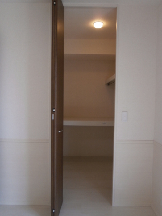 SW's riverside D-roomの収納