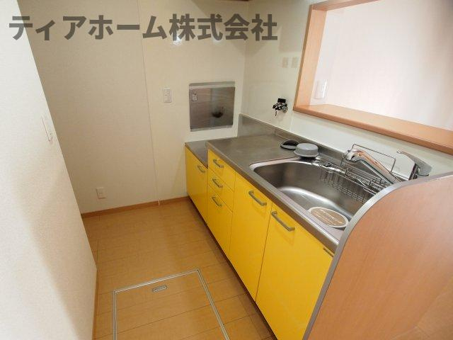 ヴィルヌーブB棟のキッチン|お料理しやすいキッチンです