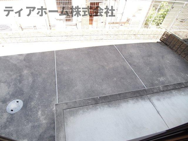 ヴィルヌーブB棟の庭|お庭でゆったりと過ごせます