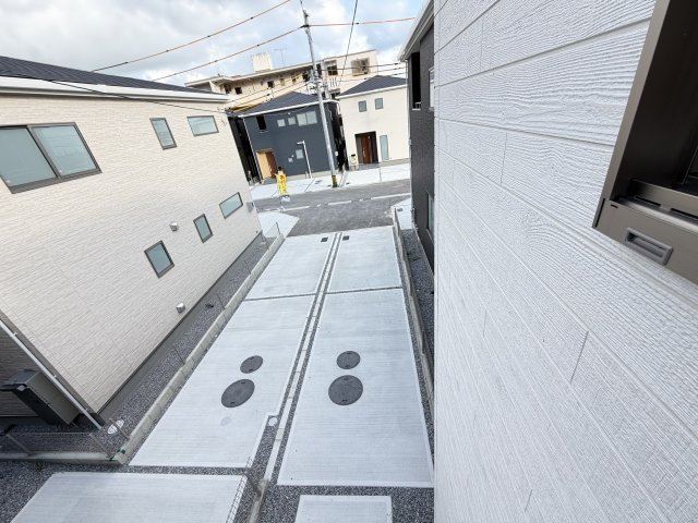 うるま市前原（全10棟）9号棟の駐車場|9号棟　駐車2台完備♪