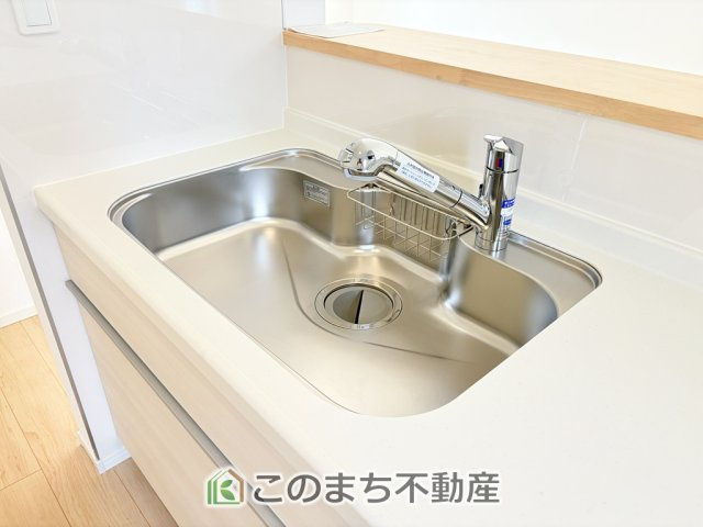 CRADLEGARDEN真岡市荒町第13のキッチン|大きなシンクございます。