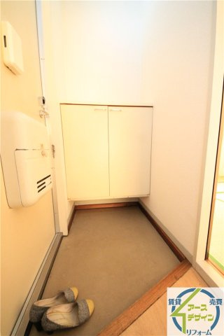 ハイツナカスカの玄関|※類似部屋