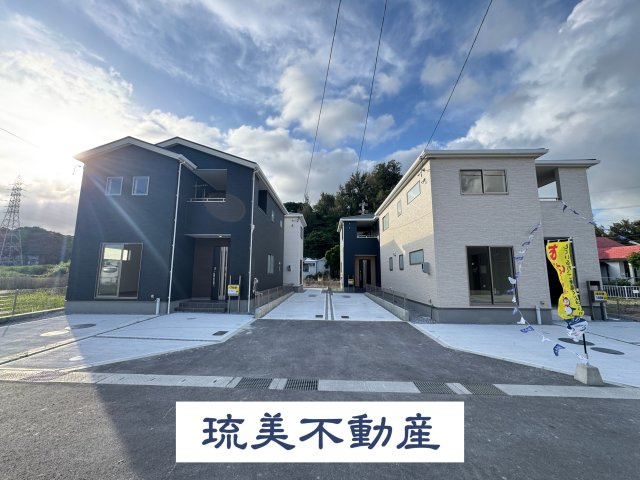 うるま市前原（全10棟）10号棟の外観|10号棟　駐車2台完備♪