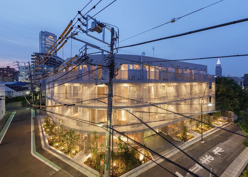 渋谷区代々木４丁目の賃貸マンションの外観|鉄筋コンクリート造・総戸数は31戸です。