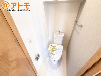【トイレ】 | 三島市寿町Ⅱ　新築一戸建て　2号棟 | ２つトイレがあるので朝も混みあわずに使うことができます！