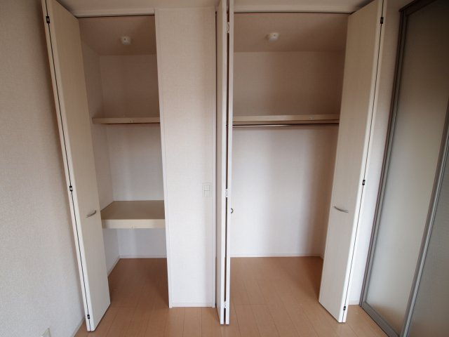 葛城市柿本のアパートの収納|収納があります