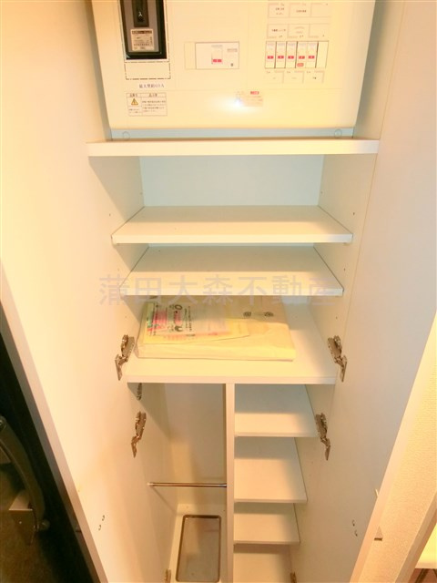 スカイコート蒲田EASTの収納|玄関収納