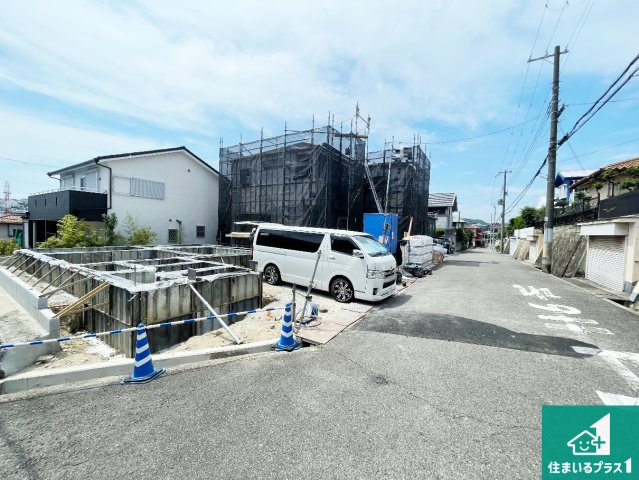 神戸市垂水区美山台　第1期　新築一戸建ての前面道路含む現地写真|周辺は落ち着いた街並みの住宅地！子育てがしやすい住環境です！まだ未完成ですが、現地でしかわからない事もございます。是非一度ご覧ください。