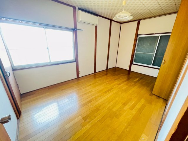 名谷町字権行司貸家の子供部屋