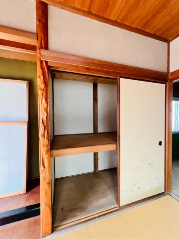 名谷町字権行司貸家の内装
