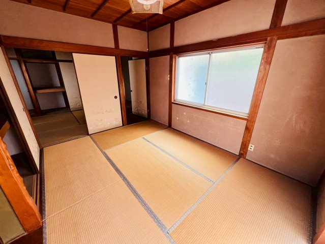 名谷町字権行司貸家の和室