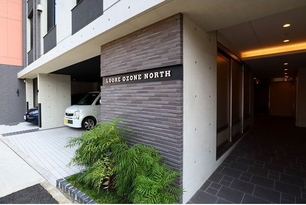 LUORE大曽根NORTHのエントランス