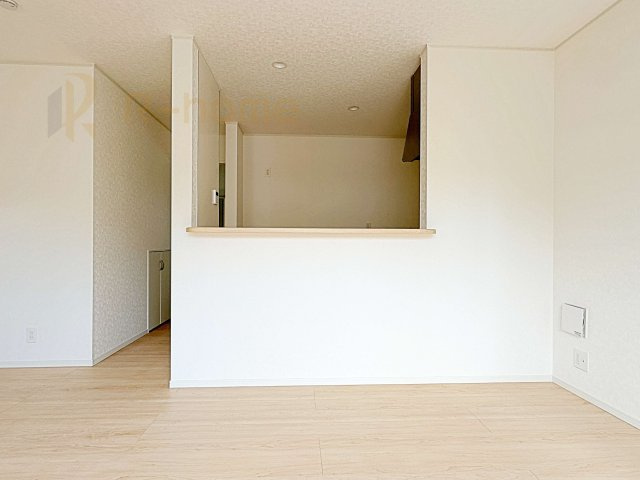 水戸市平須町第8　新築戸建て　2号棟のキッチン|対面式で会話をしながら家事ができます♪