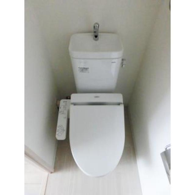 京橋レジデンスのトイレ|※写真は同タイプ住戸です。