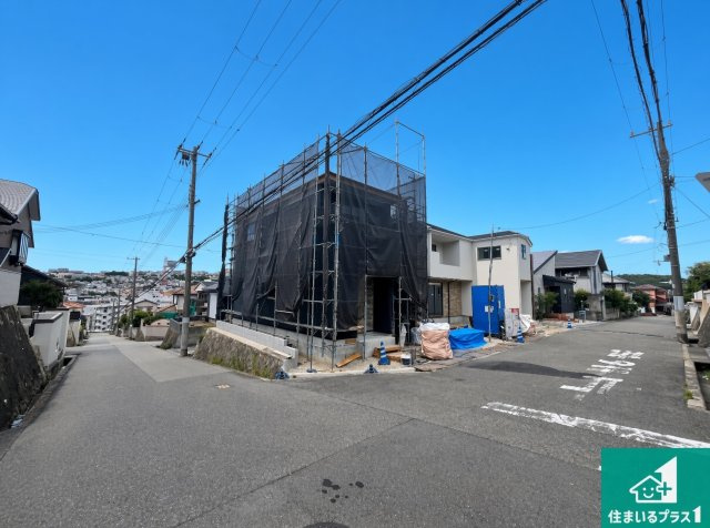 神戸市垂水区美山台　第1期　新築一戸建ての前面道路含む現地写真|周辺は落ち着いた街並みの住宅地！子育てがしやすい住環境です！まだ未完成ですが、現地でしかわからない事もございます。是非一度ご覧ください。