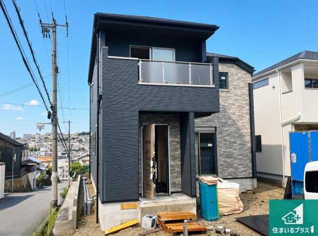 神戸市垂水区美山台　第1期　新築一戸建ての外観|周辺は落ち着いた街並みの住宅地！子育てがしやすい住環境です！まだ未完成ですが、現地でしかわからない事もございます。是非一度ご覧ください。