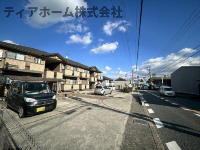 香芝市畑４丁目のハイツの周辺