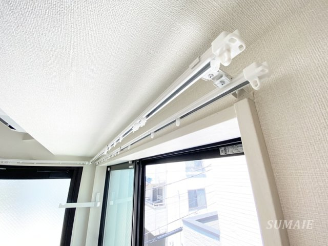 アルブル小岩の設備|カーテンレールです