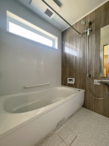 新築戸建・新築建売　会津若松市一箕町　一箕小・一箕中の浴室|浴室乾燥機付き＆小窓付きなのでカビの発生を抑制！浴室を清潔に保つことができます！