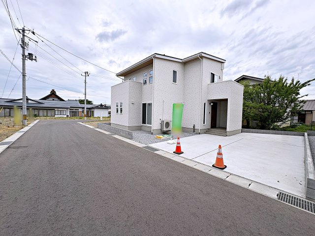 新築戸建・新築建売　会津若松市一箕町　一箕小・一箕中の前面道路含む現地写真|前面道路　南側6ｍ公道