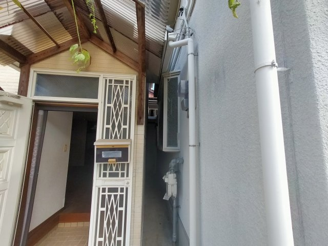 高梨町５LDKプラス１SLDKの玄関