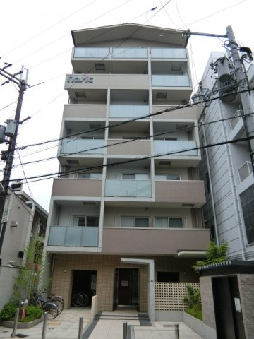 パレステイ別院の外観