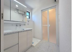 千葉市美浜区磯辺　中古戸建