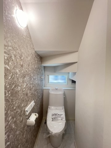 桜井市大字谷 ２号地 のトイレ|清潔感のあるトイレです