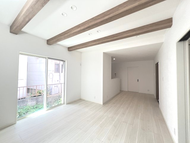 桜井市大字谷 ２号地 の居間・リビング|おしゃれなリビングです