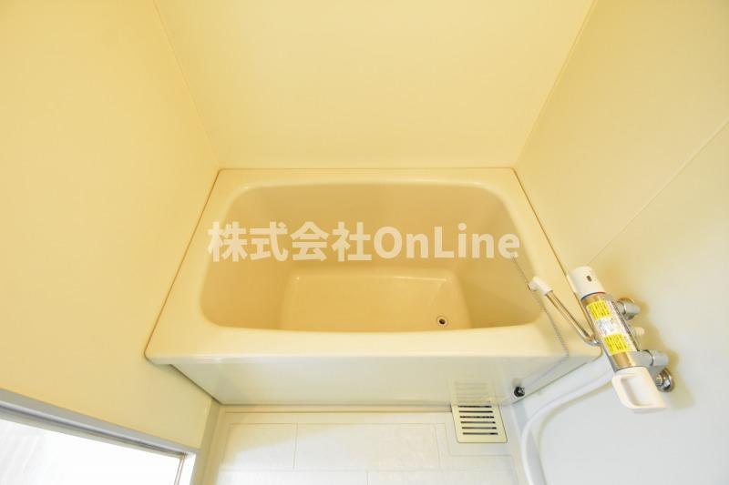フローリッシュ北田の浴室