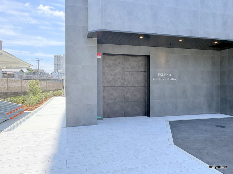 エスリード ザ・レーヴ大阪　仲介手数料無料のエントランス