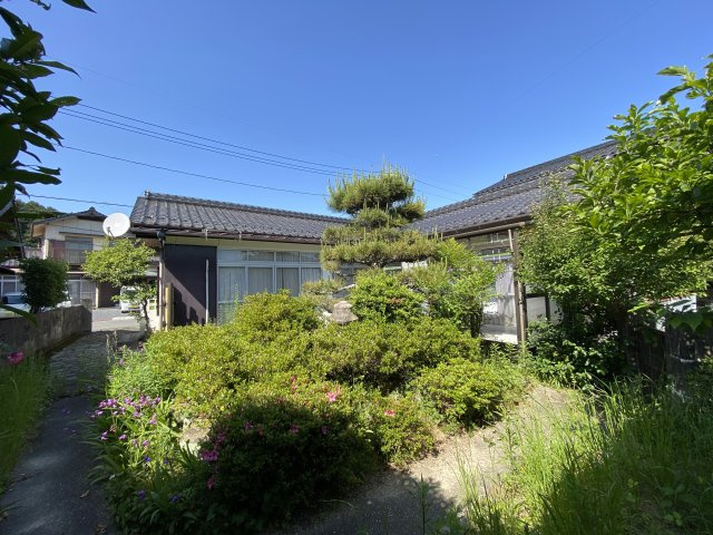 桜畠5丁目戸建ての庭