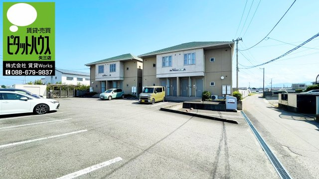 シャーメゾン大森 B棟