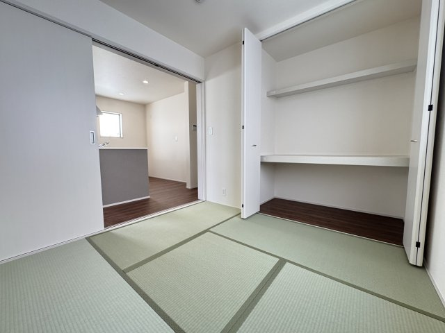 うるま市前原（全10棟）7号棟の和室|7号棟　和洋室4.5帖＋収納付き♪