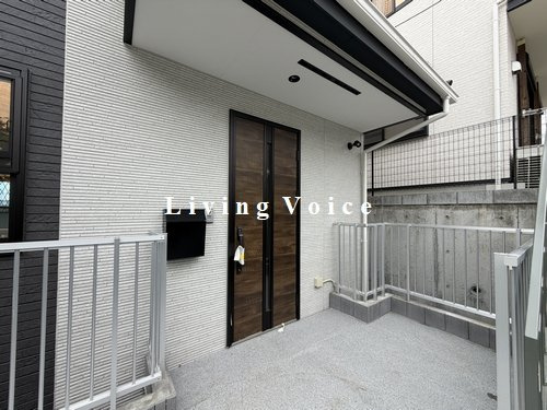 藤沢市西富第3期　新築一戸建て　全2棟のエントランス|K棟　藤沢市西富第3期　新築一戸建て　全2棟