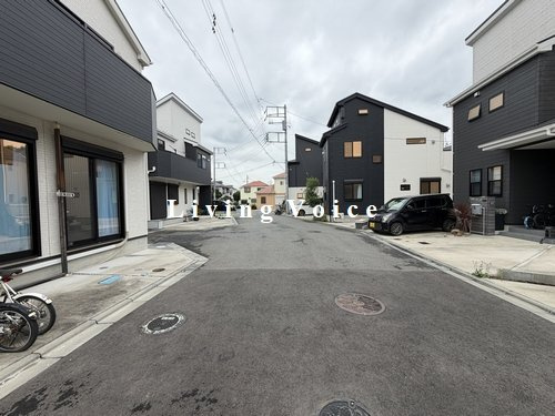 藤沢市西富第3期　新築一戸建て　全2棟の前面道路含む現地写真|藤沢市西富第3期　新築一戸建て　全2棟