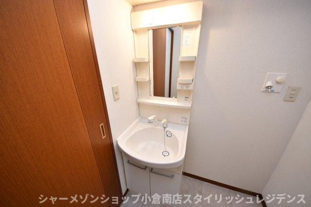 エーデルハイムＣＨＩＹＯの洗面所