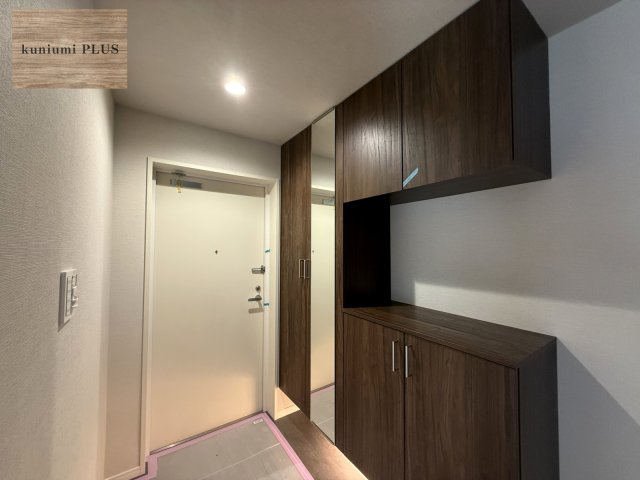 ファミール都島ステーションサイドの玄関