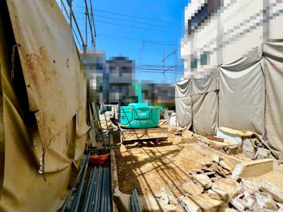 【外観】 | 毛穴町　売土地 | 周辺にはスーパーや薬局など、商業施設がそろっていますよ！とても住みやすい環境です！
