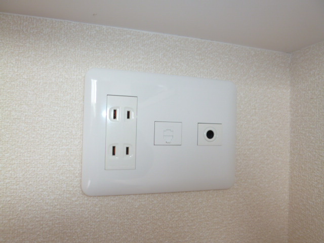 カンパーニャ・ワンＡのその他|電話モジュラー
