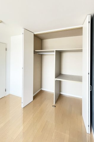 シャーメゾン大森 B棟の収納