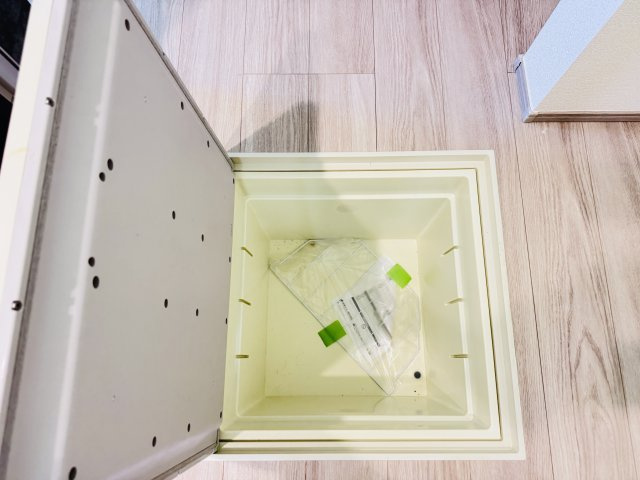 松戸市常盤平西窪町新築戸建【常盤平第三小学校:5分】のキッチン|キッチン床下収納