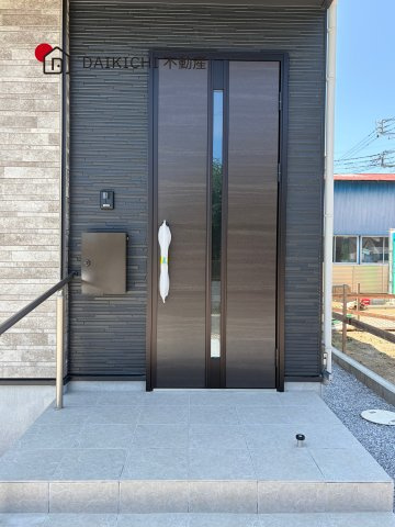 【玄関】 | 久喜市南2丁目　新築戸建　全2棟　2号棟