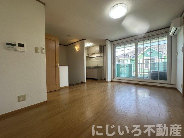 コーポリンクス1の居間・リビング